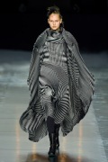 Issey Miyake RTW Fall 2016