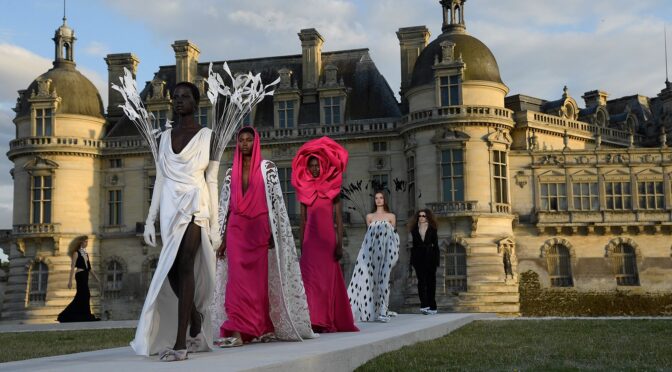 Haute Couture autumn-winter 2023/24: guiding lines for ready-to-wear